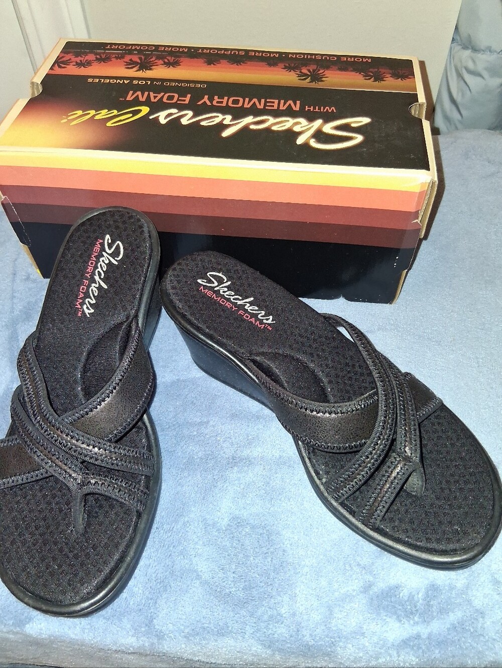 NEW Skechers Black Memory Foam Wedge Sandals with Crisscross Straps Lady's 7